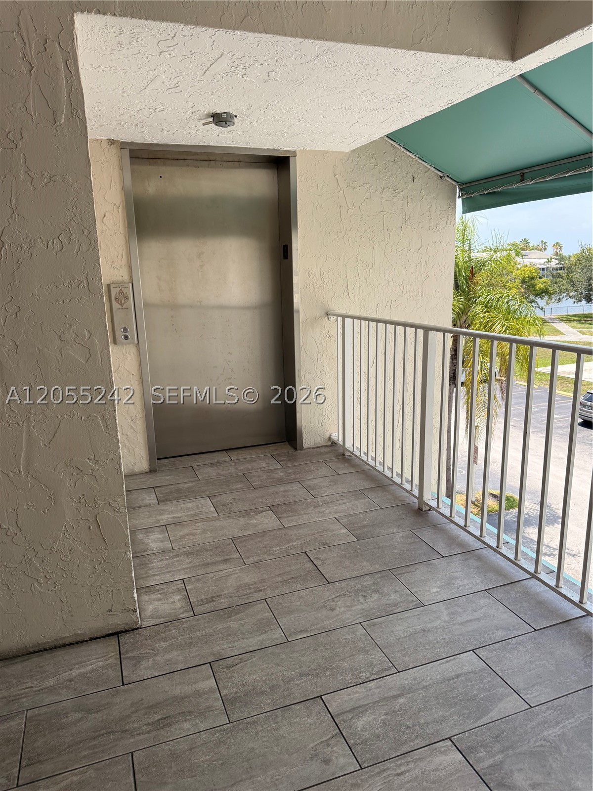 8240 SW 210th St #203, Cutler Bay FL 33189