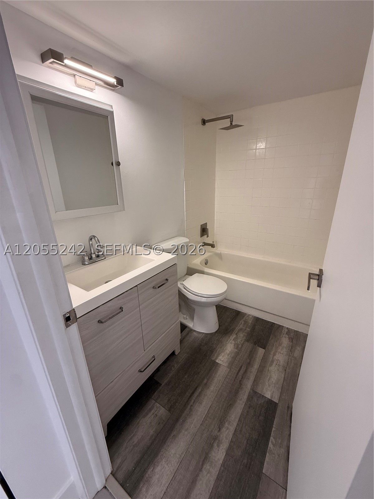 8240 SW 210th St #203, Cutler Bay FL 33189