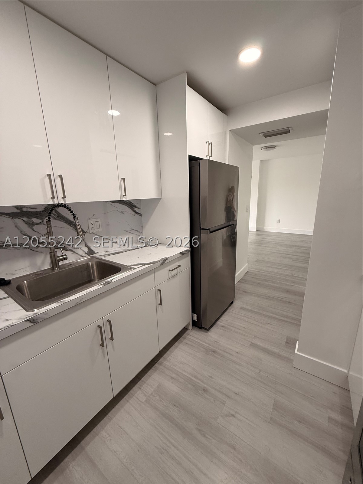 8240 SW 210th St #203, Cutler Bay FL 33189