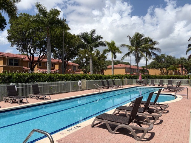 8423 S NW 138th Terrace #2802, Miami Lakes FL 33016
