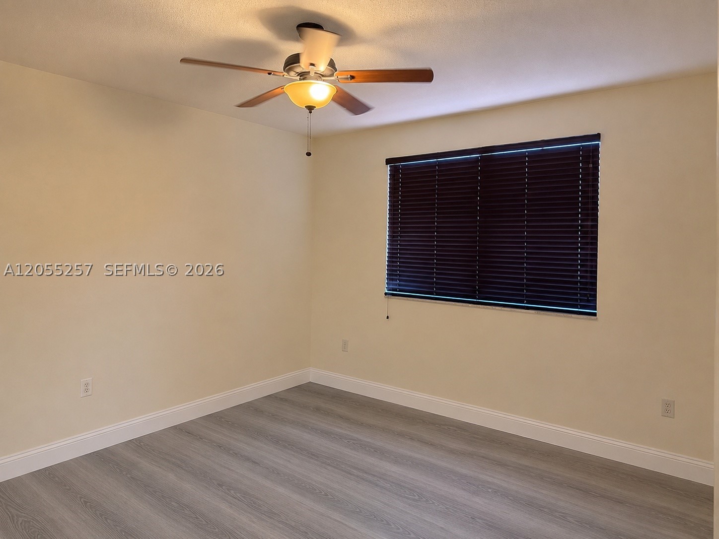 8423 S NW 138th Terrace #2802, Miami Lakes FL 33016