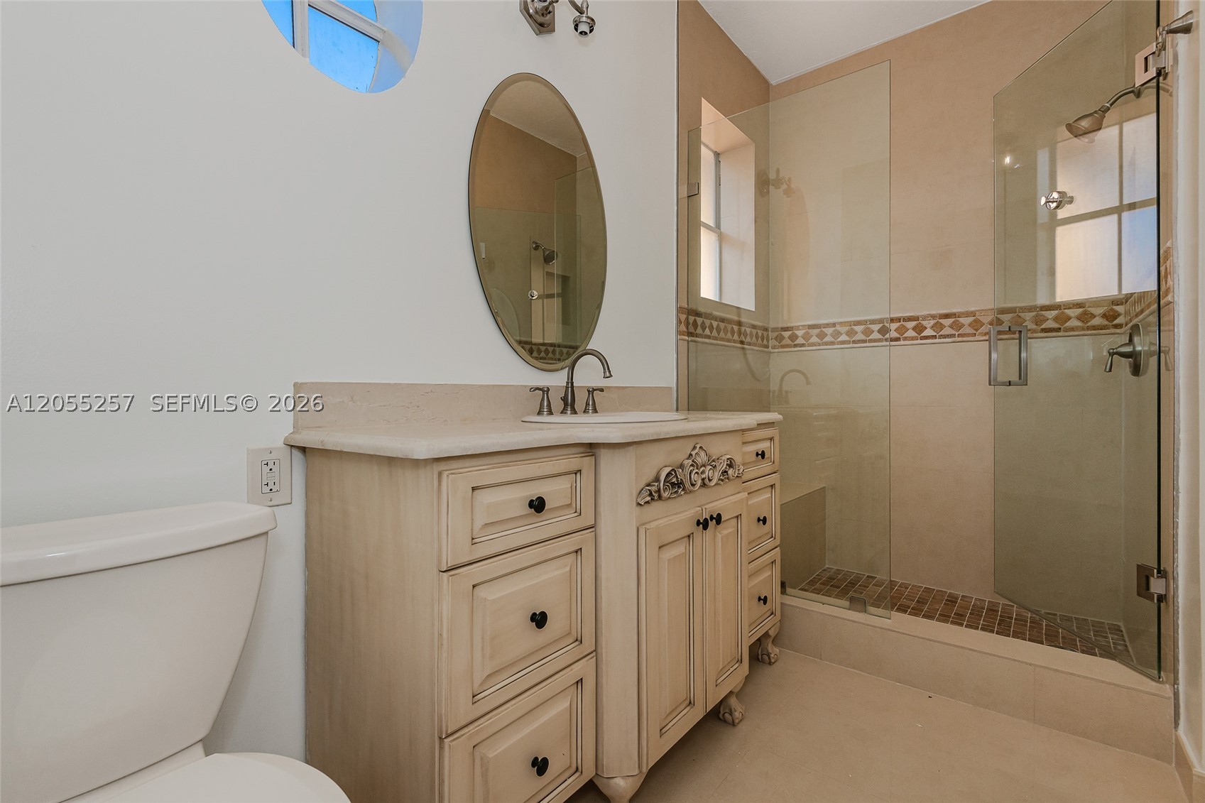 8423 S NW 138th Terrace #2802, Miami Lakes FL 33016