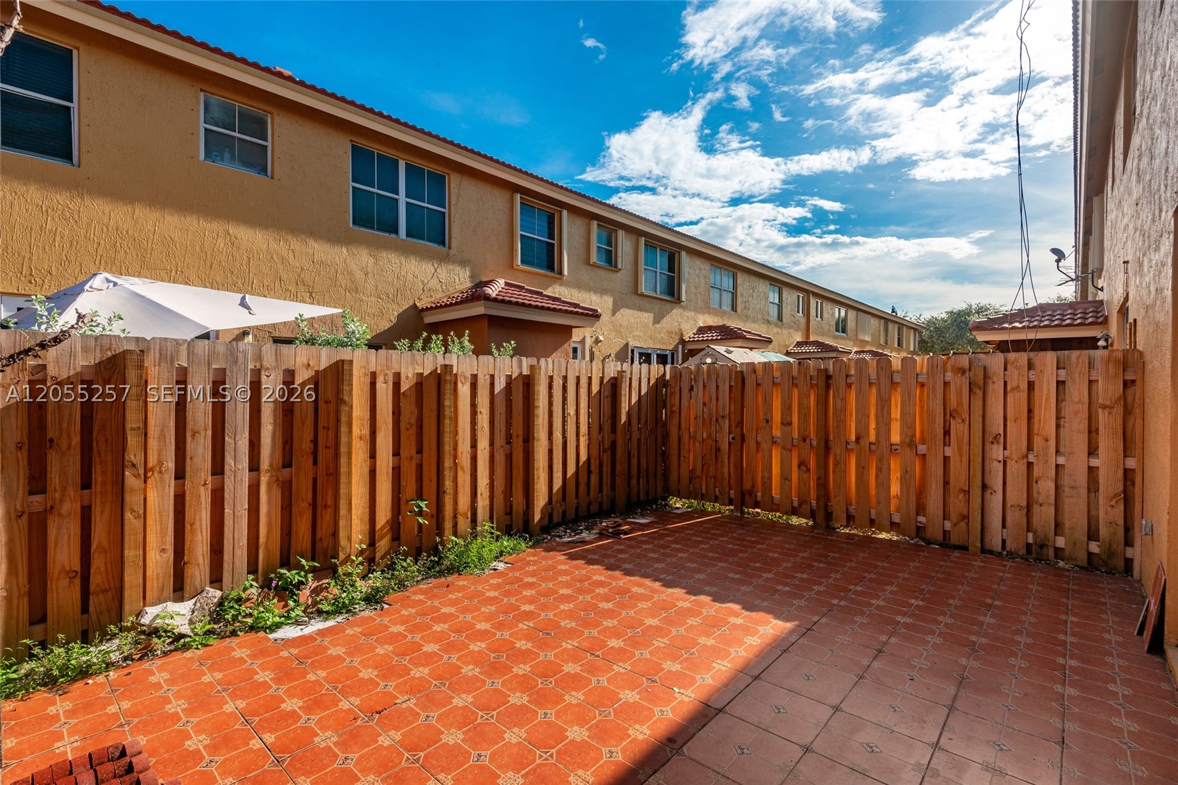 8423 S NW 138th Terrace #2802, Miami Lakes FL 33016