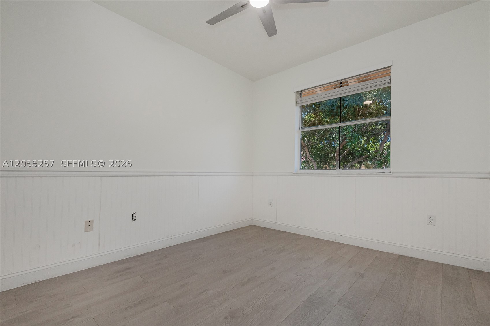 8423 S NW 138th Terrace #2802, Miami Lakes FL 33016