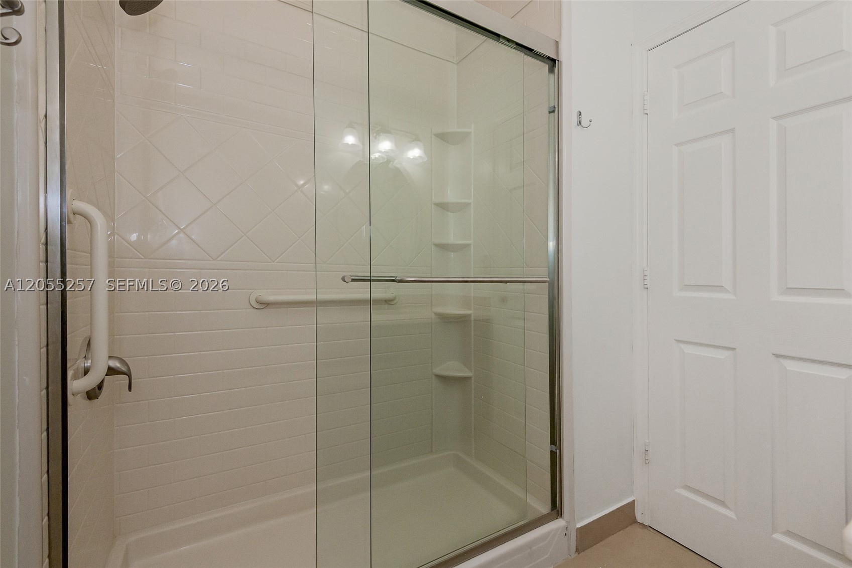 8423 S NW 138th Terrace #2802, Miami Lakes FL 33016