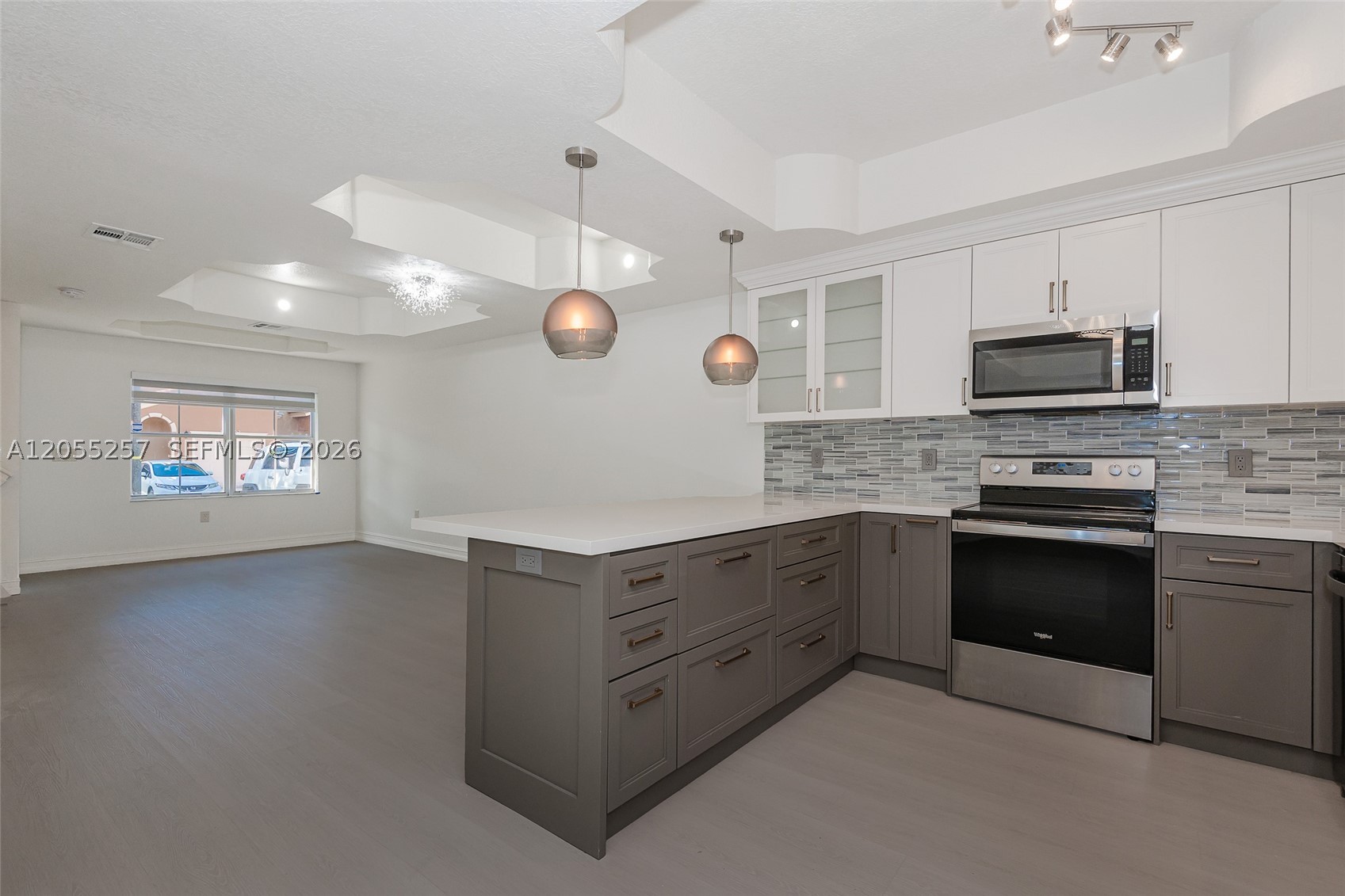 8423 S NW 138th Terrace #2802, Miami Lakes FL 33016