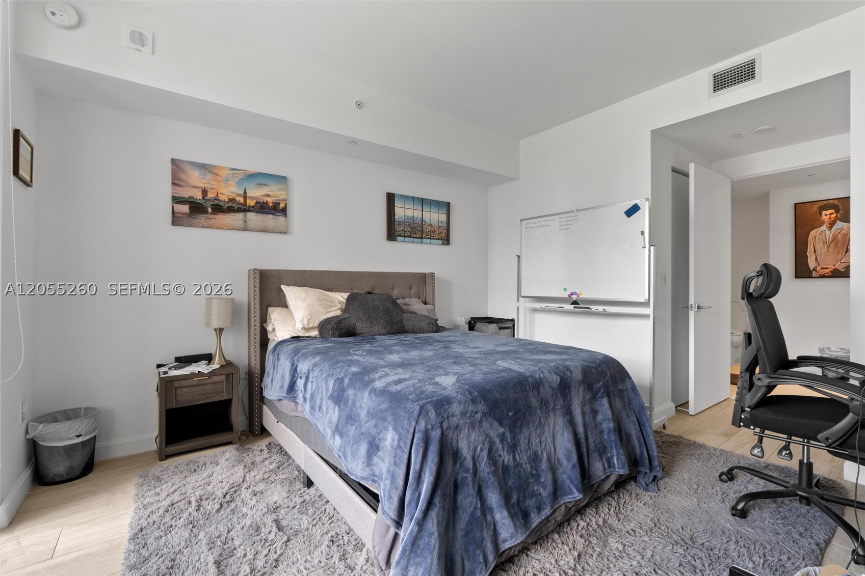 45 SW 9th St #1109, Miami FL 33130