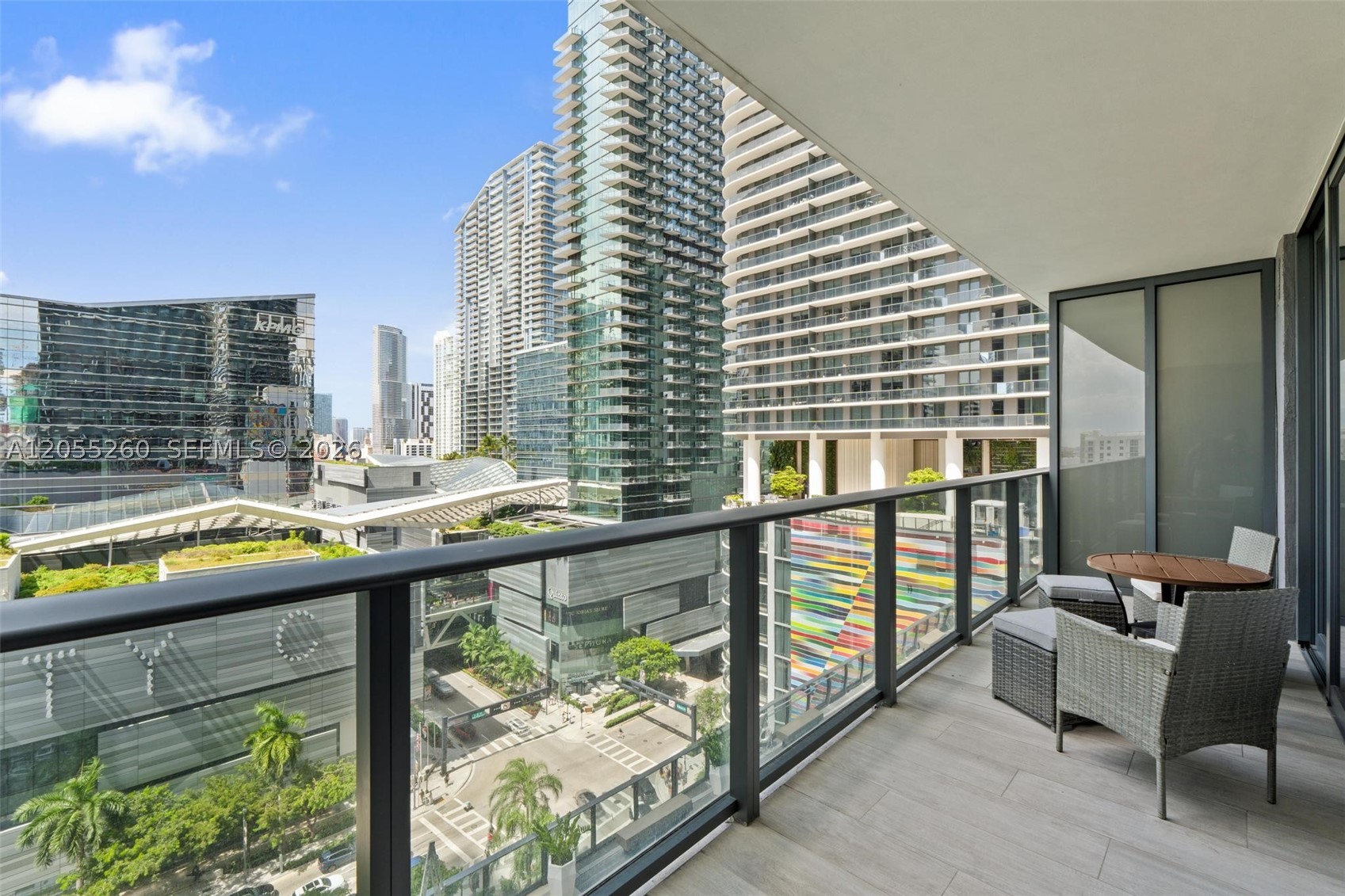45 SW 9th St #1109, Miami FL 33130