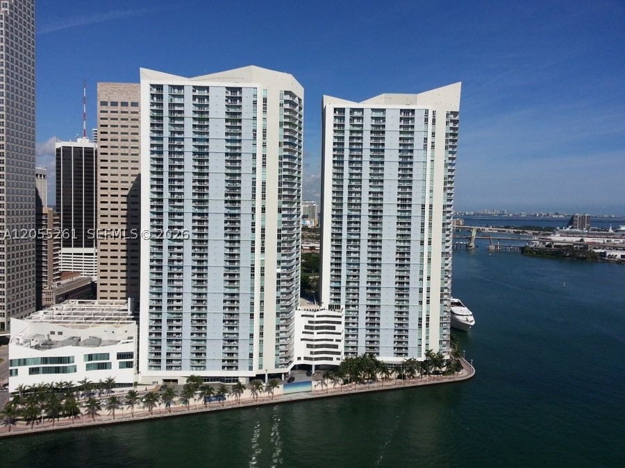 325 S Biscayne Blvd #1719, Miami FL 33131
