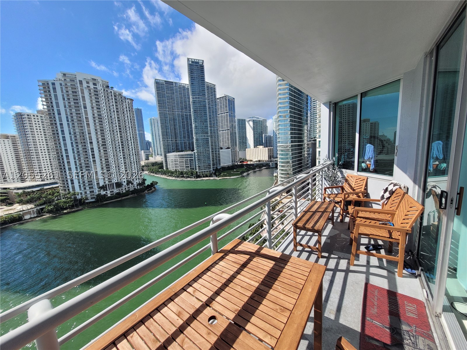 325 S Biscayne Blvd #1719, Miami FL 33131