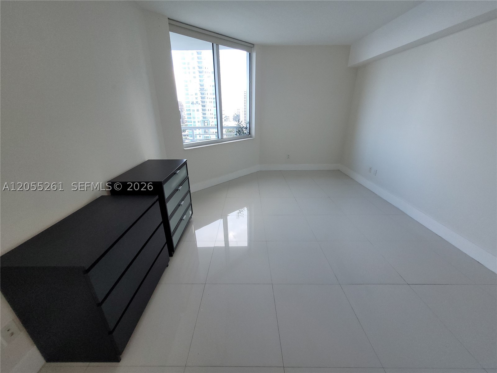 325 S Biscayne Blvd #1719, Miami FL 33131