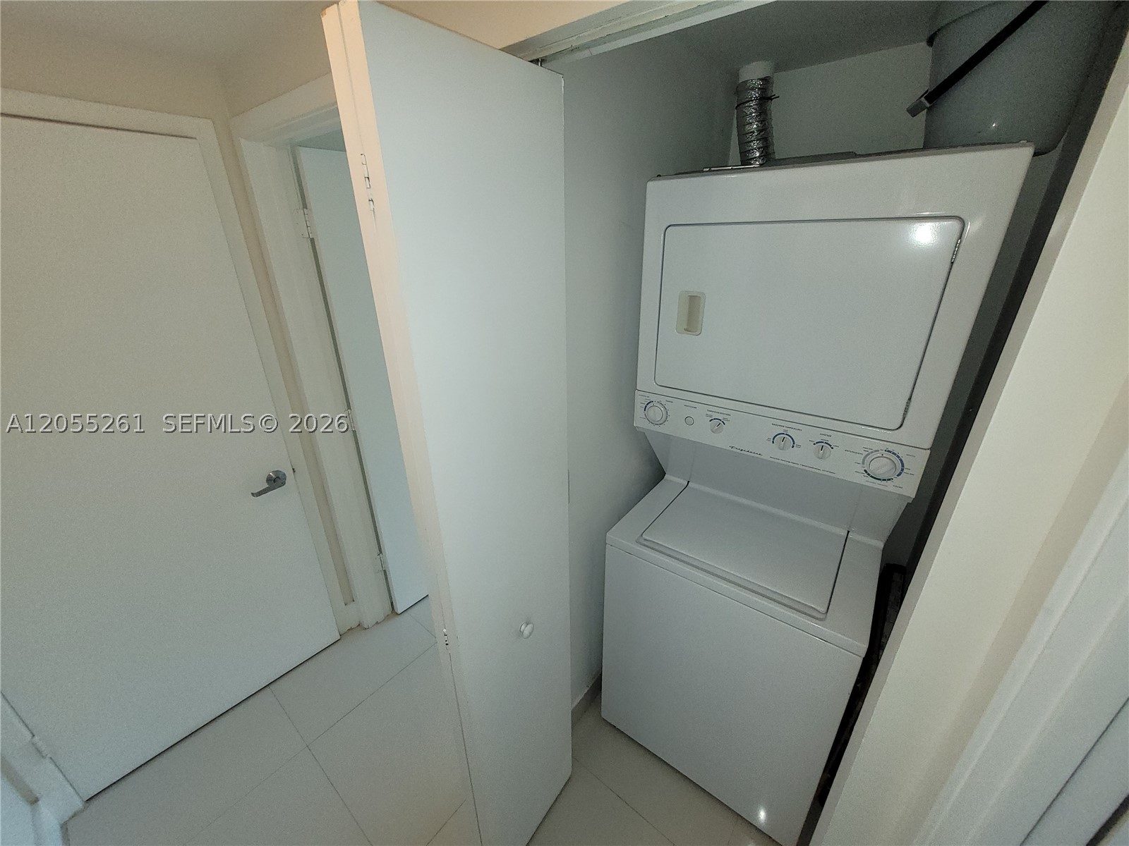 325 S Biscayne Blvd #1719, Miami FL 33131