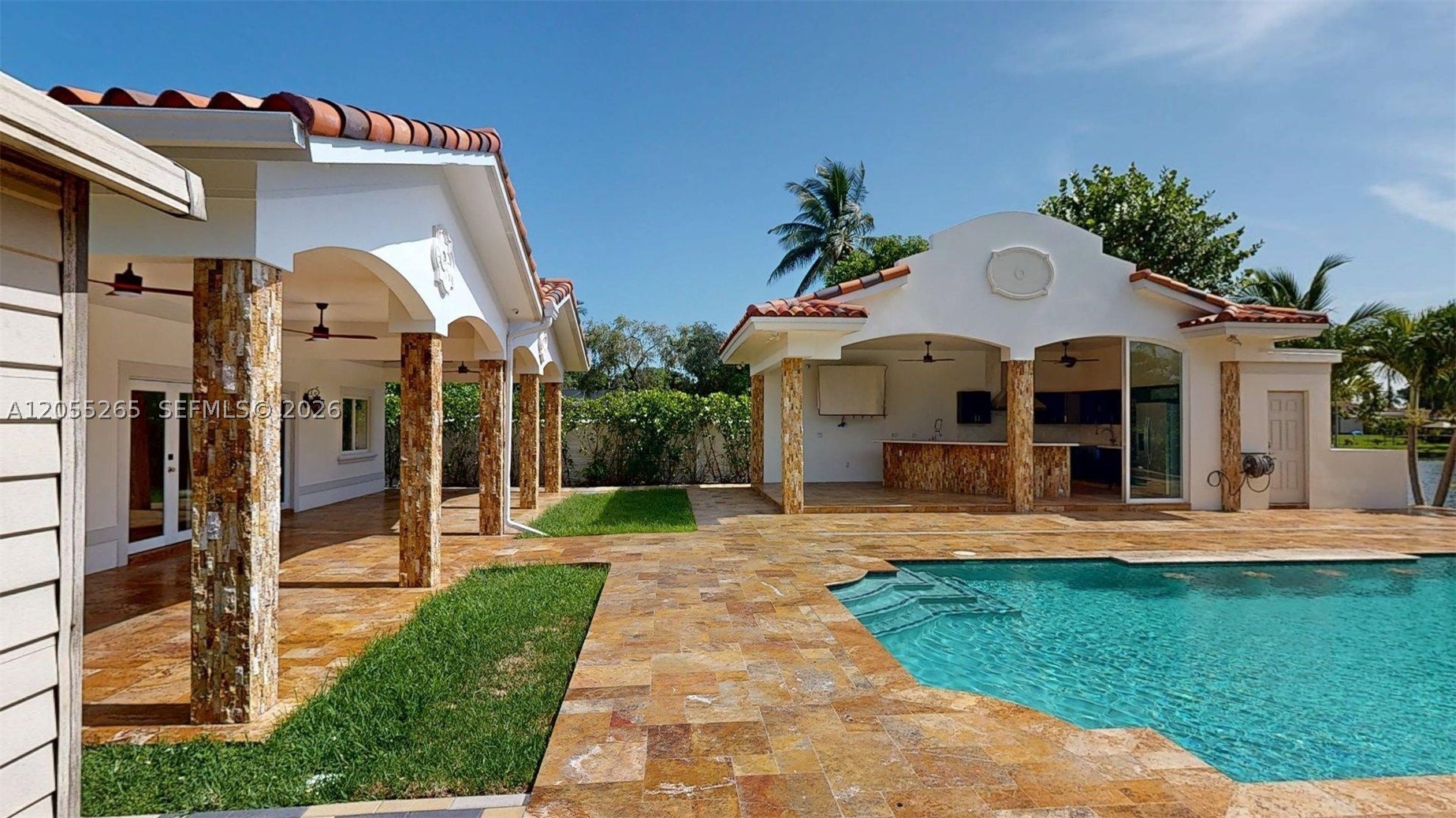 6265 W 10th Ave, Hialeah FL 33012
