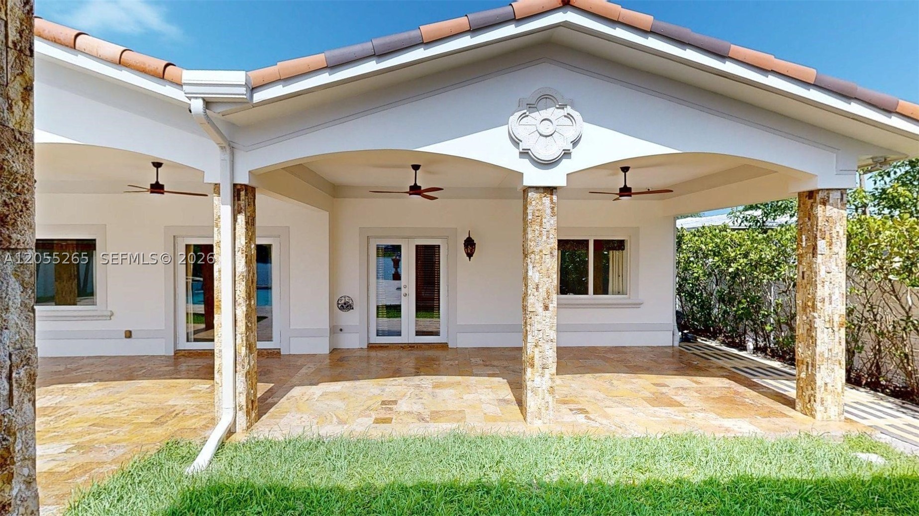 6265 W 10th Ave, Hialeah FL 33012