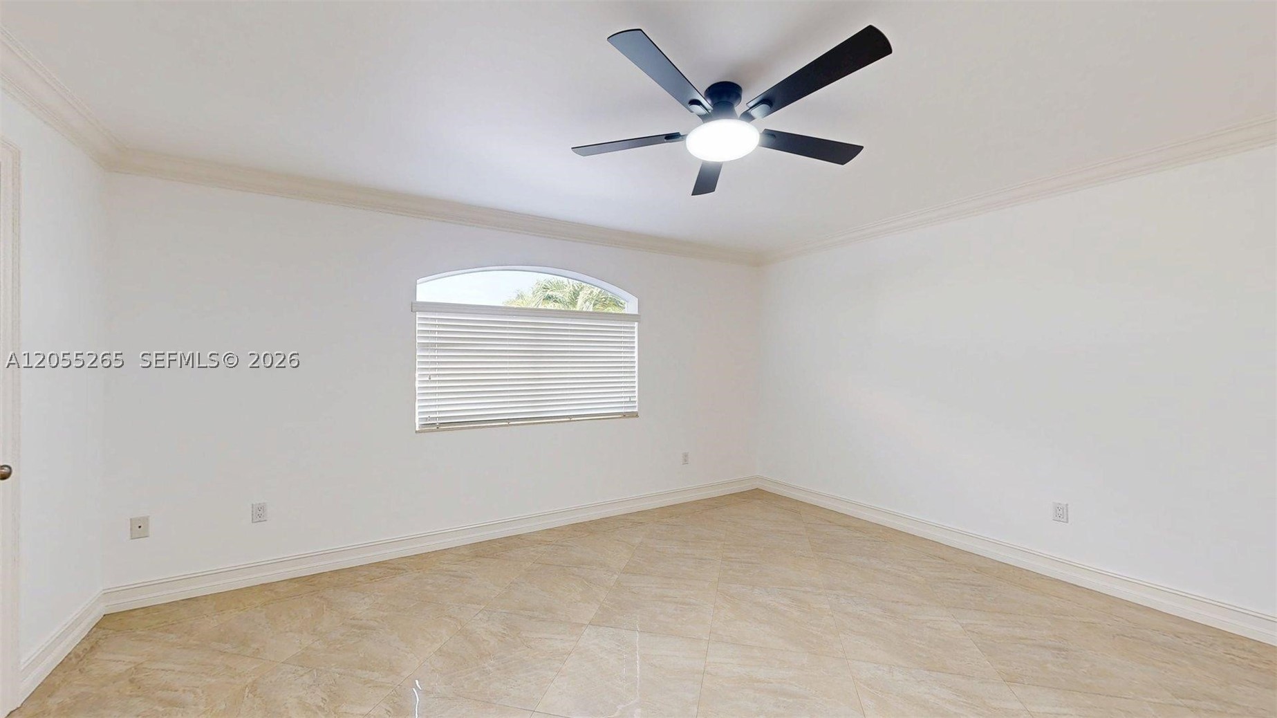6265 W 10th Ave, Hialeah FL 33012