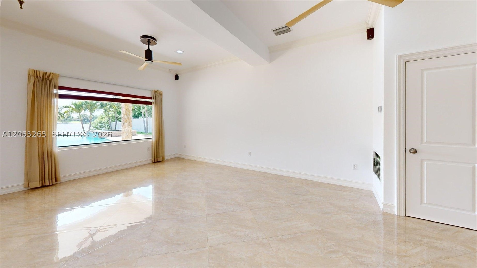 6265 W 10th Ave, Hialeah FL 33012