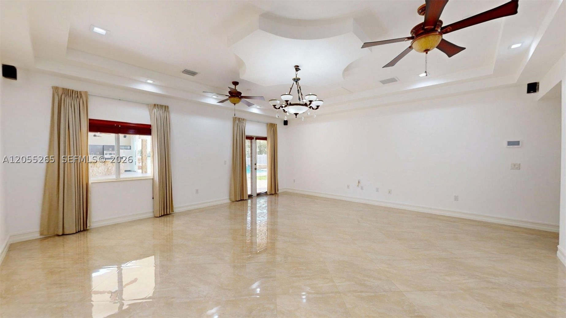 6265 W 10th Ave, Hialeah FL 33012