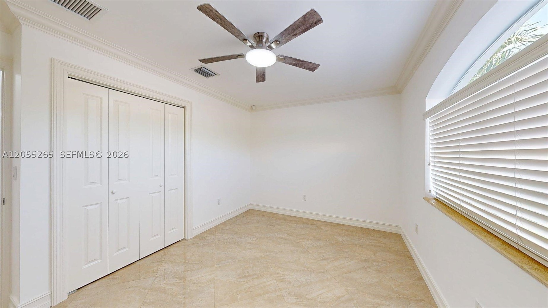 6265 W 10th Ave, Hialeah FL 33012