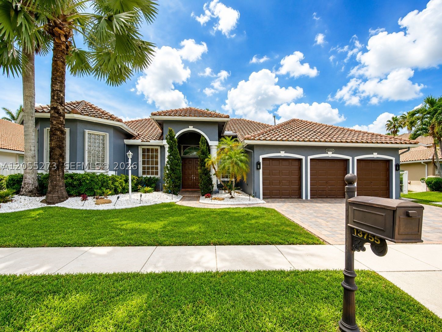13755 NW 18th Ct, Pembroke Pines FL 33028