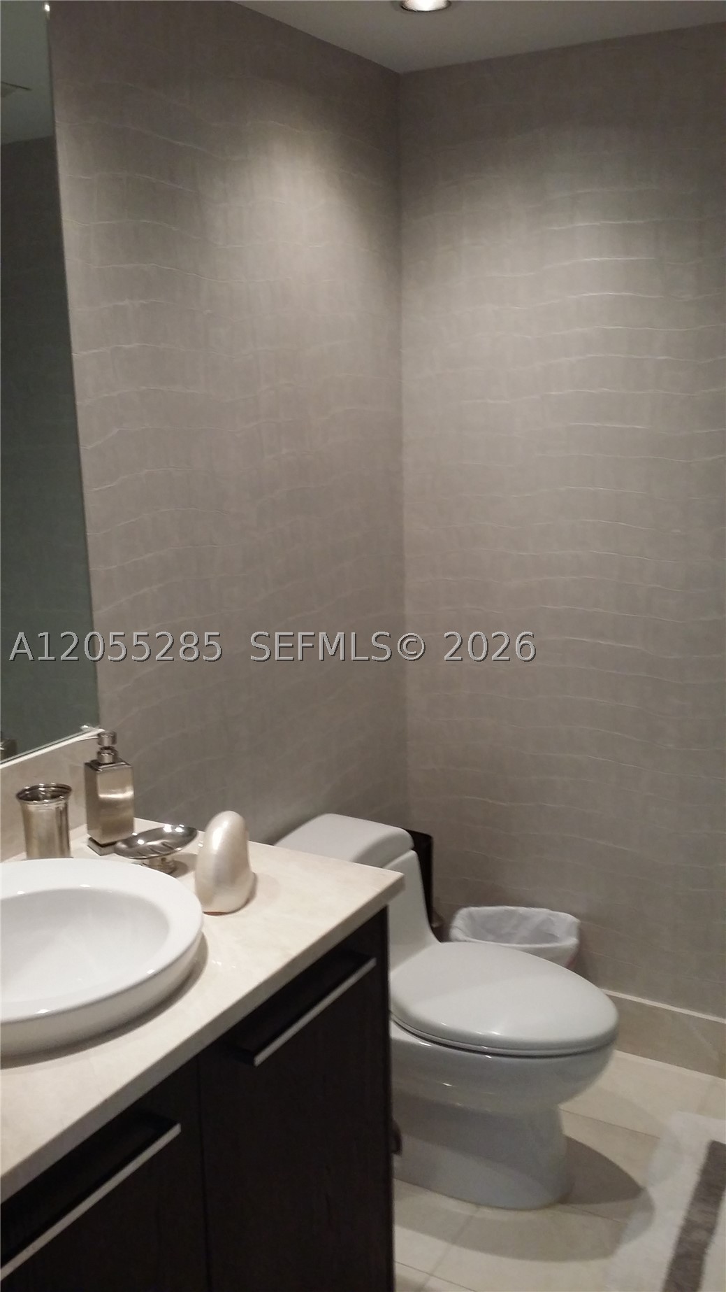 17121 COLLINS AV #2306, Sunny Isles Beach FL 33160