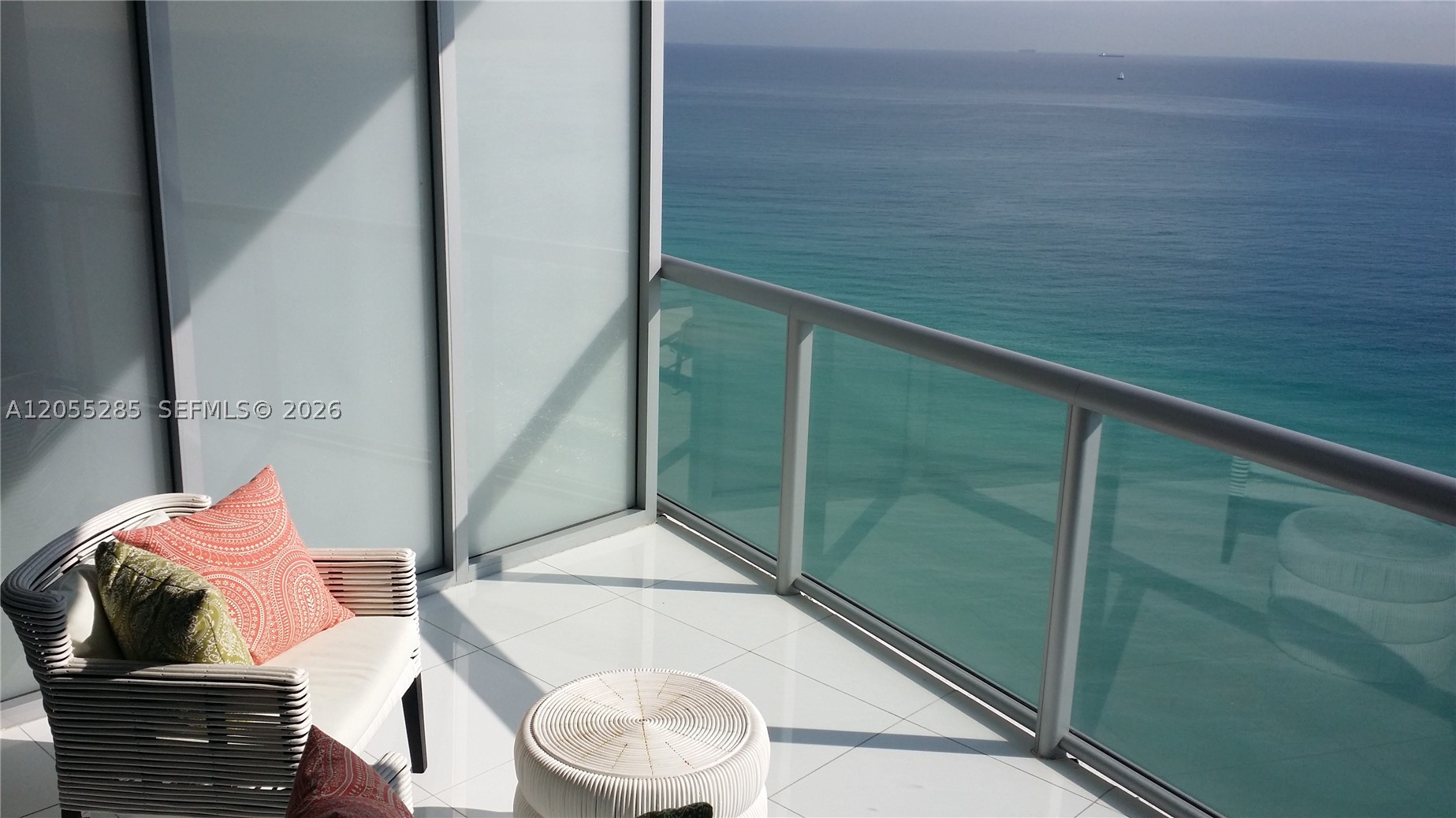 17121 COLLINS AV #2306, Sunny Isles Beach FL 33160