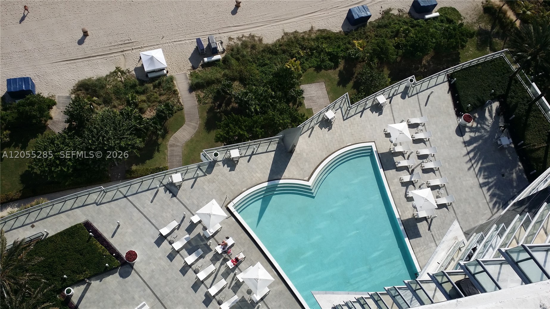 17121 COLLINS AV #2306, Sunny Isles Beach FL 33160
