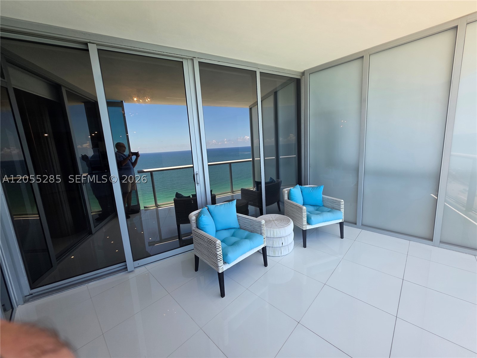17121 COLLINS AV #2306, Sunny Isles Beach FL 33160