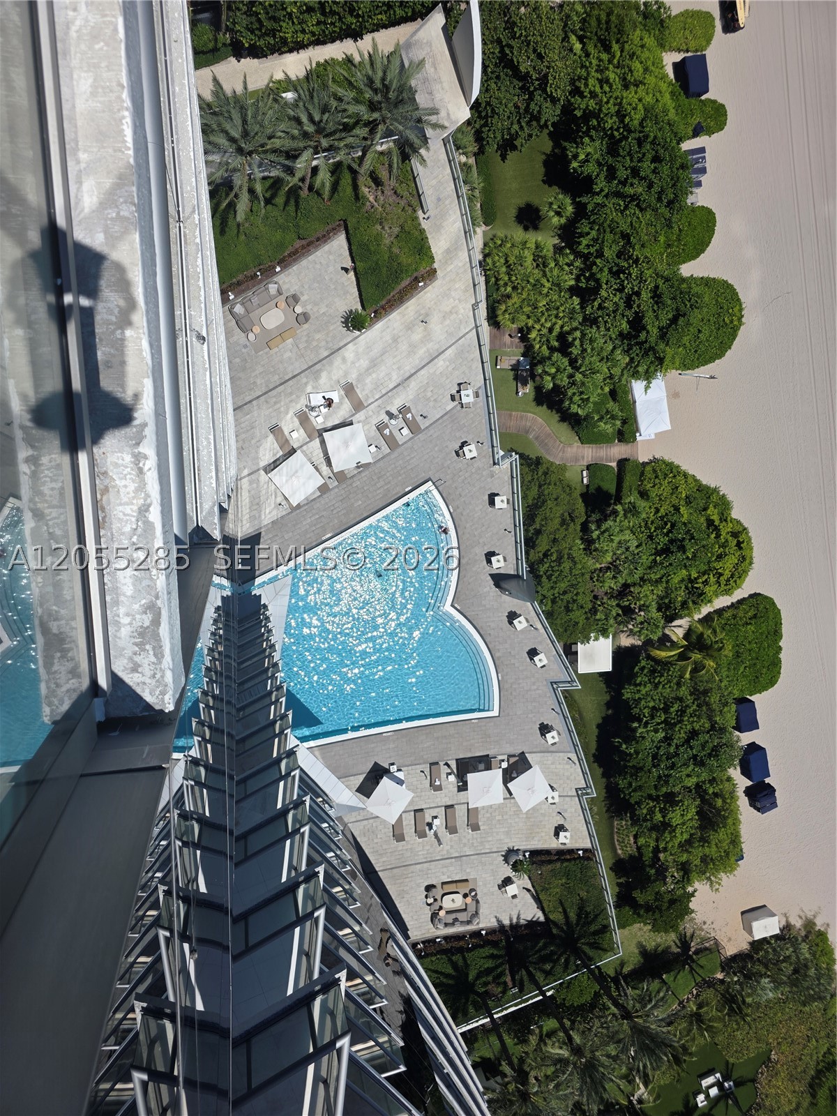 17121 COLLINS AV #2306, Sunny Isles Beach FL 33160