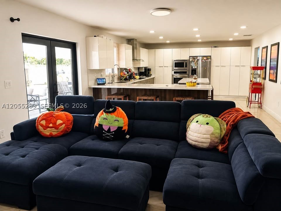 11220 SW 47th Ter, Miami FL 33165