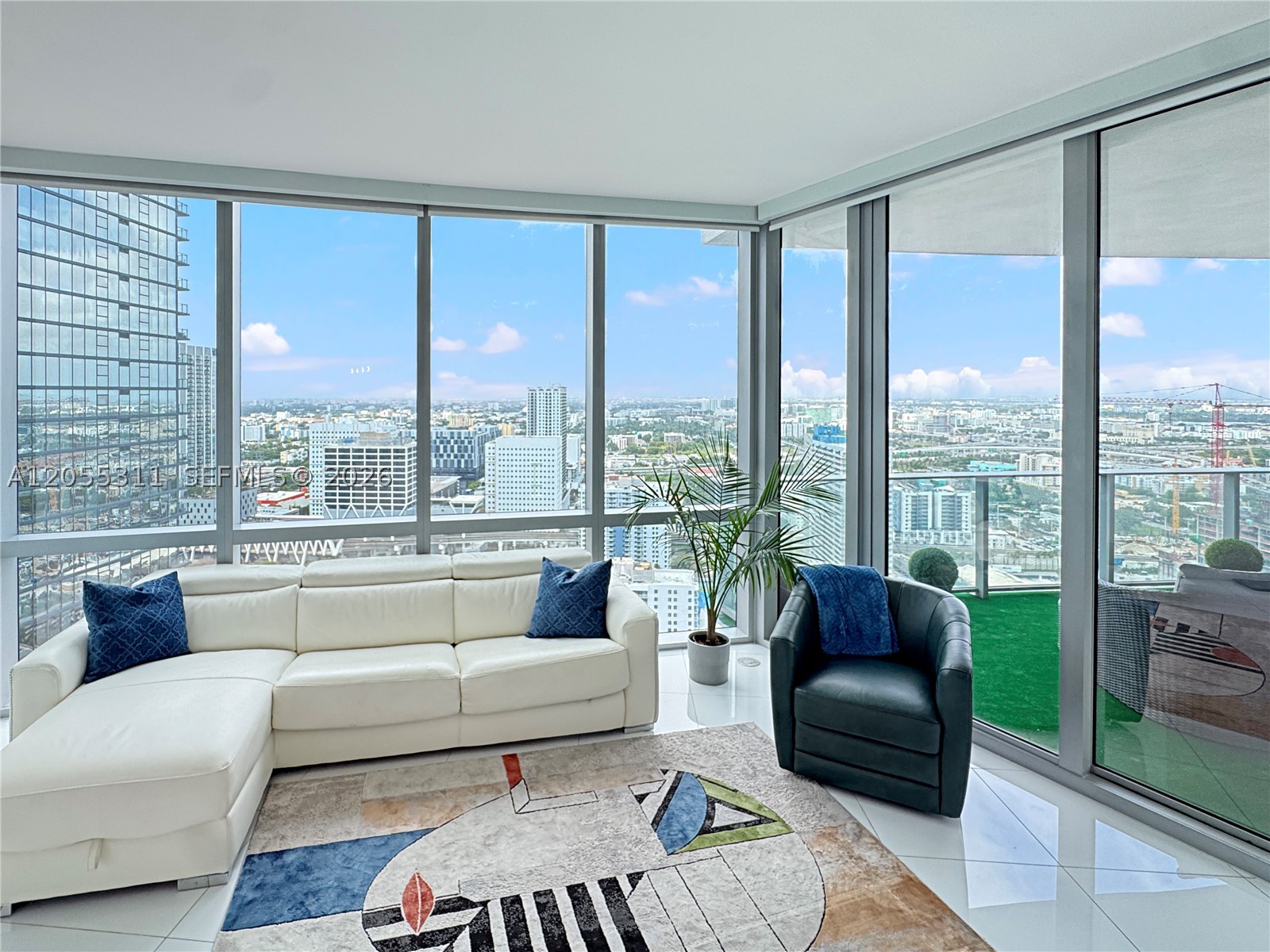 851 NE 1st Ave #3210, Miami FL 33132