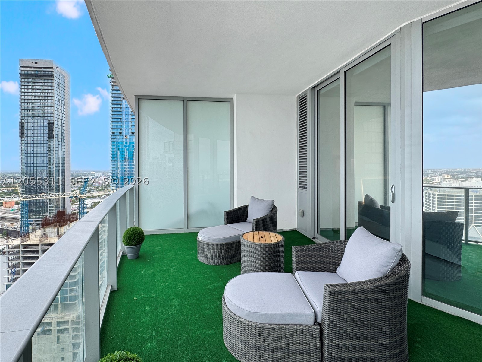 851 NE 1st Ave #3210, Miami FL 33132