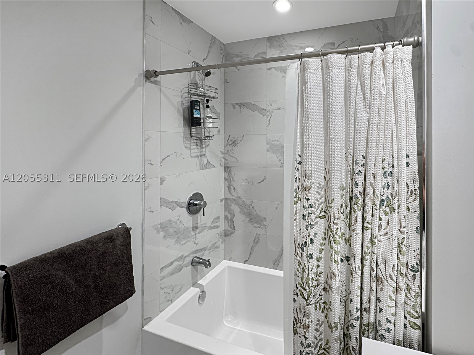 851 NE 1st Ave #3210, Miami FL 33132