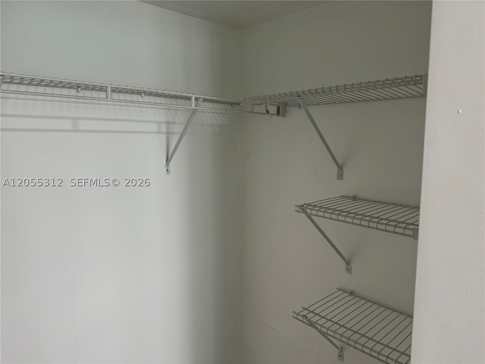 1200 Brickell Bay Dr #2310, Miami FL 33131