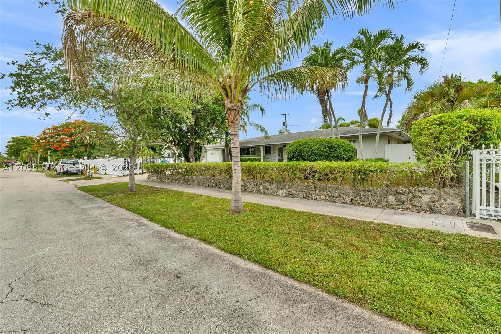 9921 SW 165th Ter, Miami FL 33157