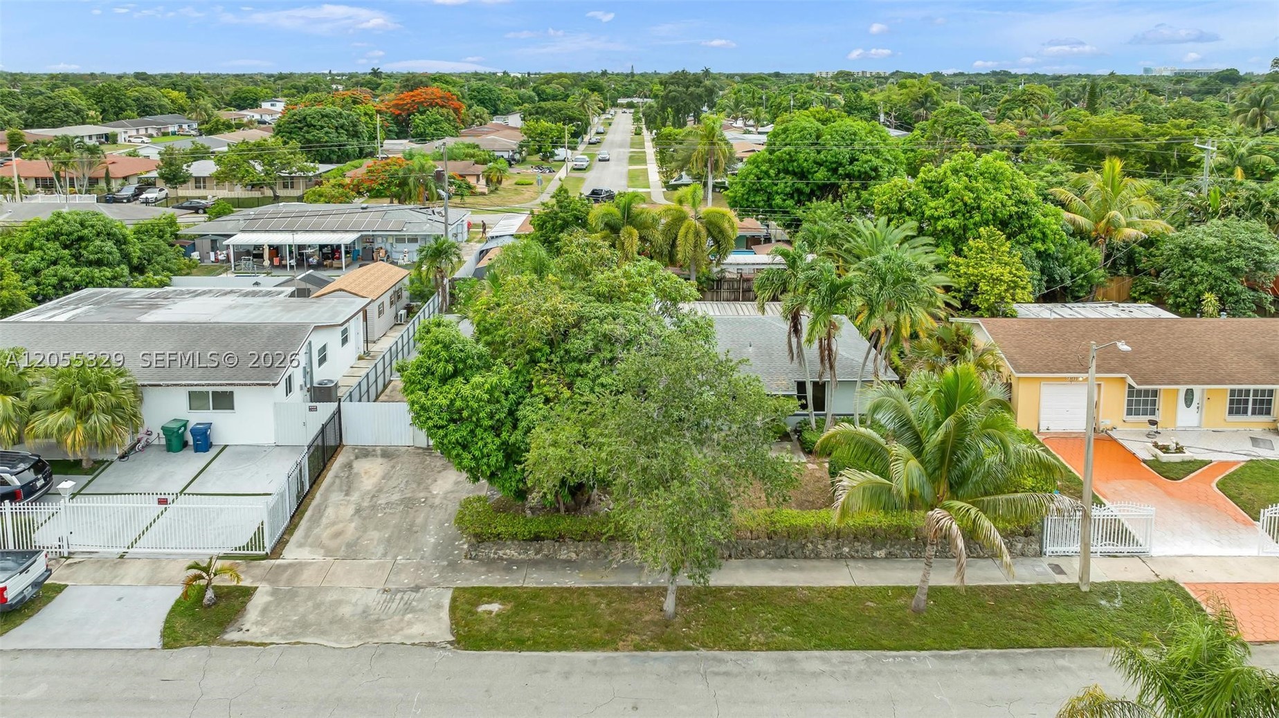 9921 SW 165th Ter, Miami FL 33157