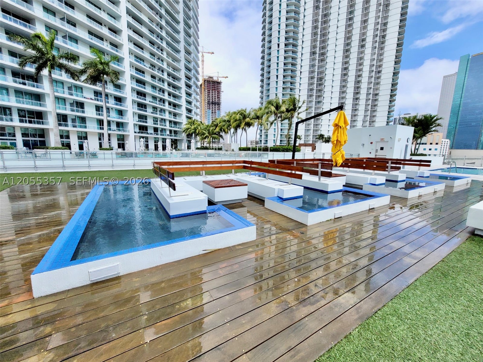92 SW 3rd St #1808, Miami FL 33130