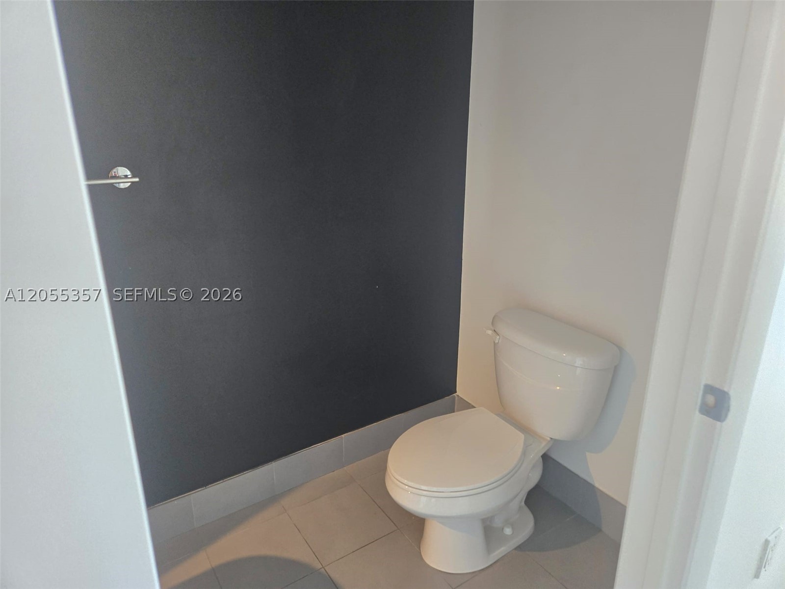 92 SW 3rd St #1808, Miami FL 33130