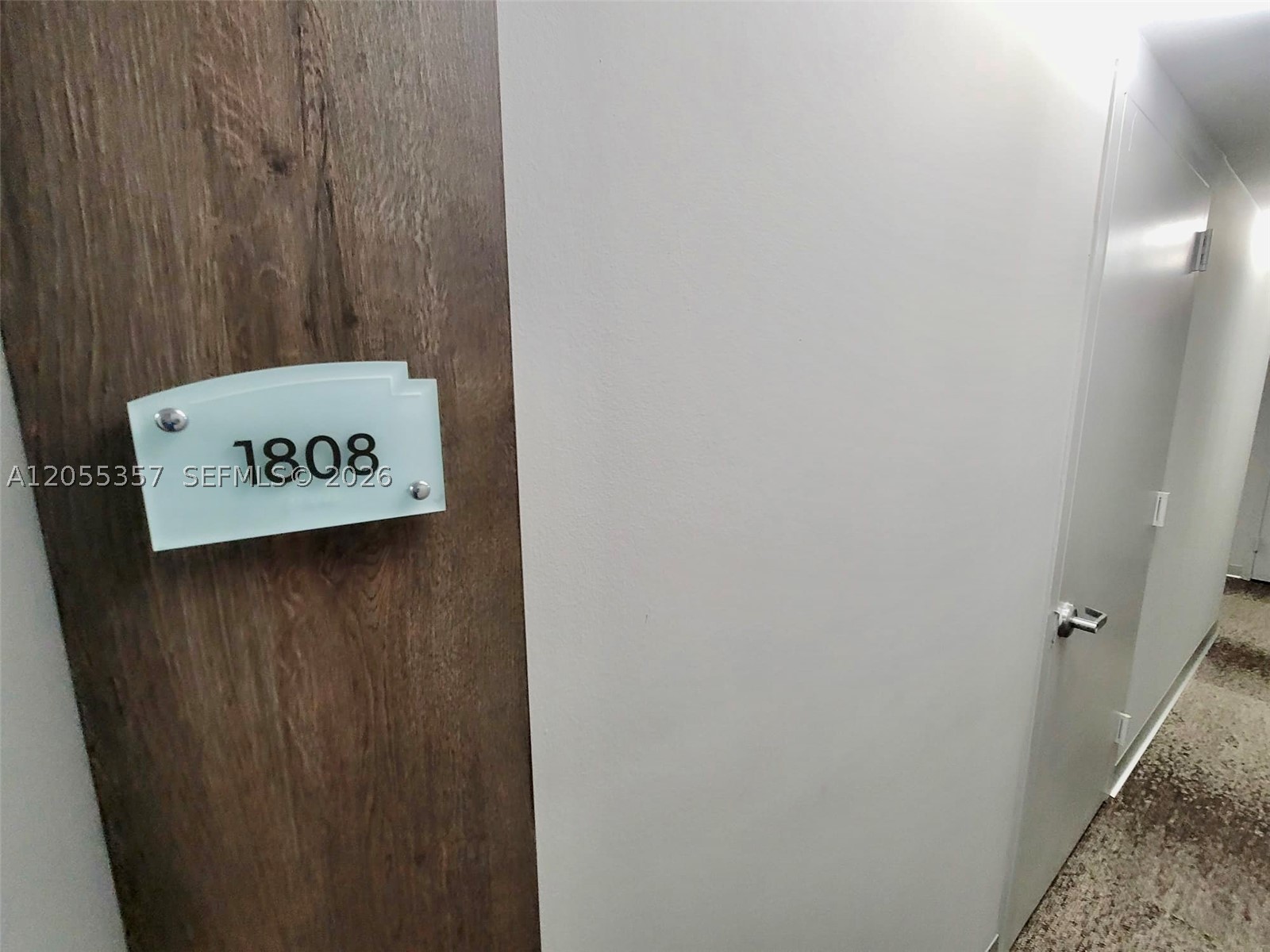92 SW 3rd St #1808, Miami FL 33130
