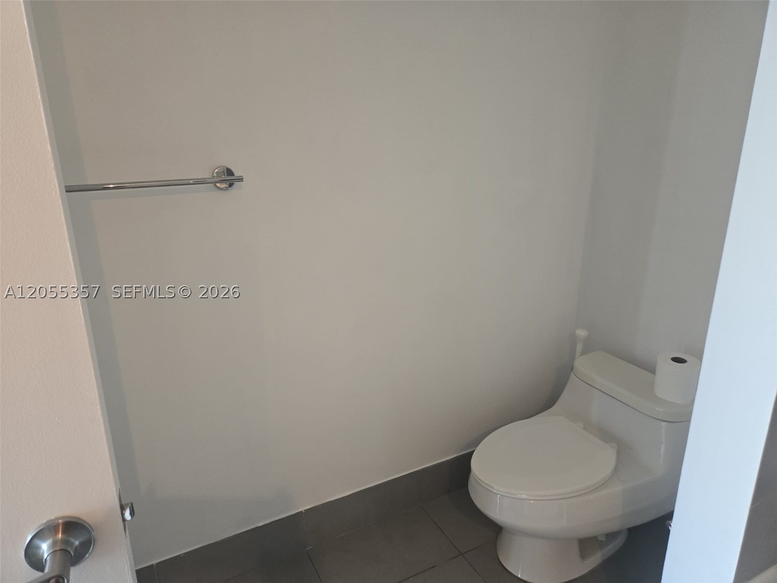 92 SW 3rd St #1808, Miami FL 33130