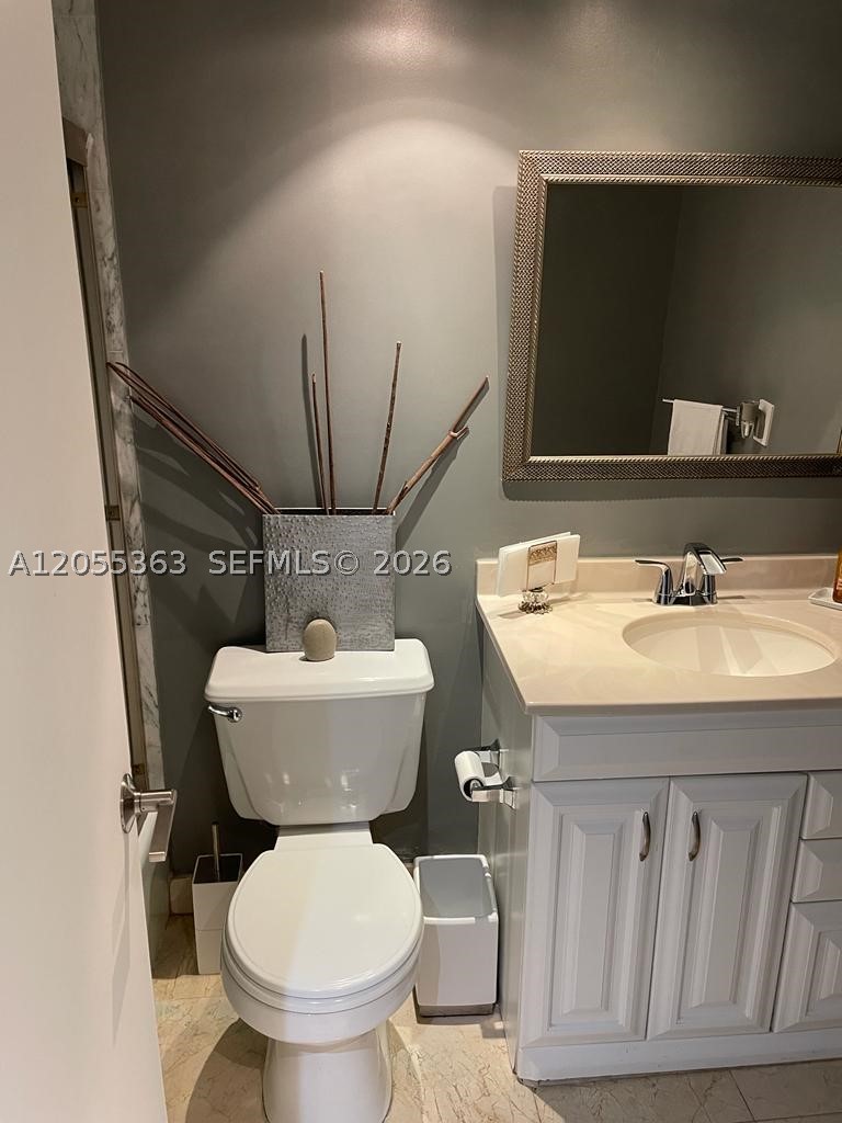 600 Grapetree Dr #7CS, Key Biscayne FL 33149