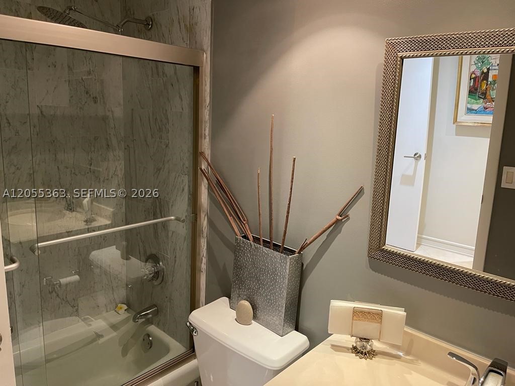 600 Grapetree Dr #7CS, Key Biscayne FL 33149