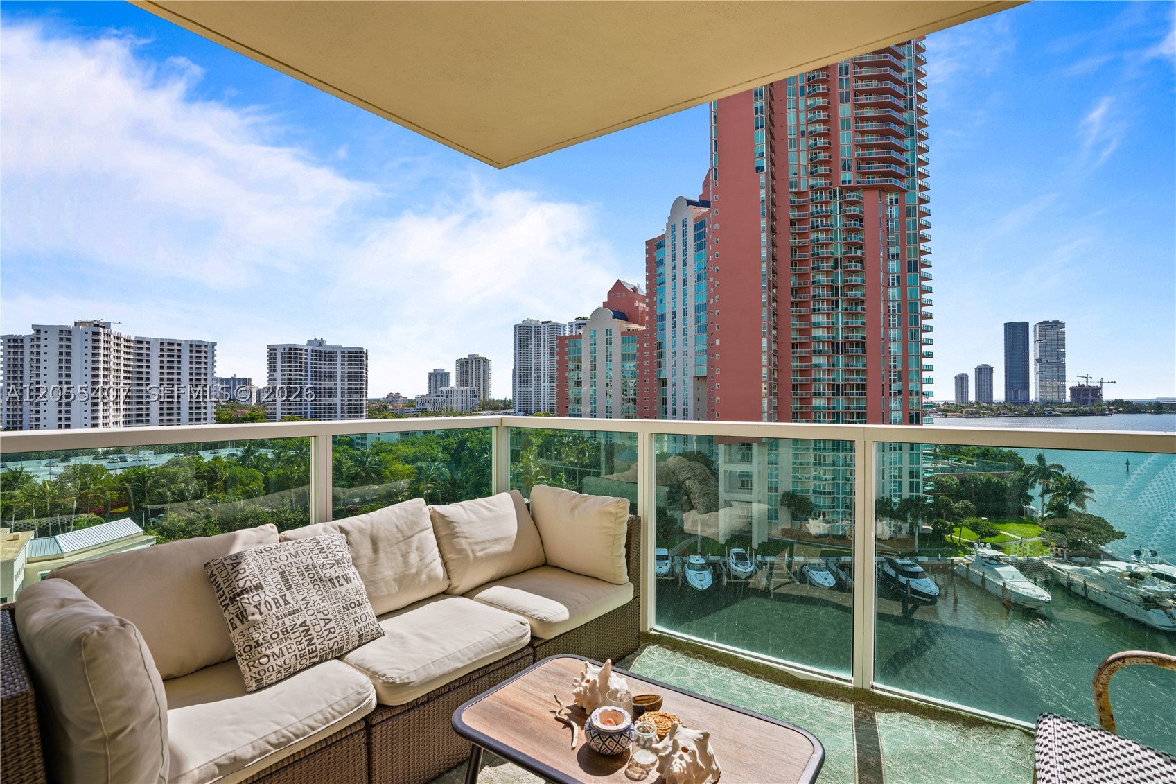 3330 NE 190th St #1010, Aventura FL 33180