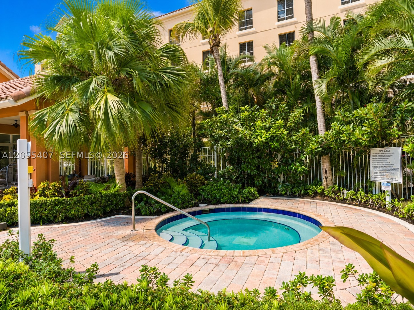 3330 NE 190th St #1010, Aventura FL 33180