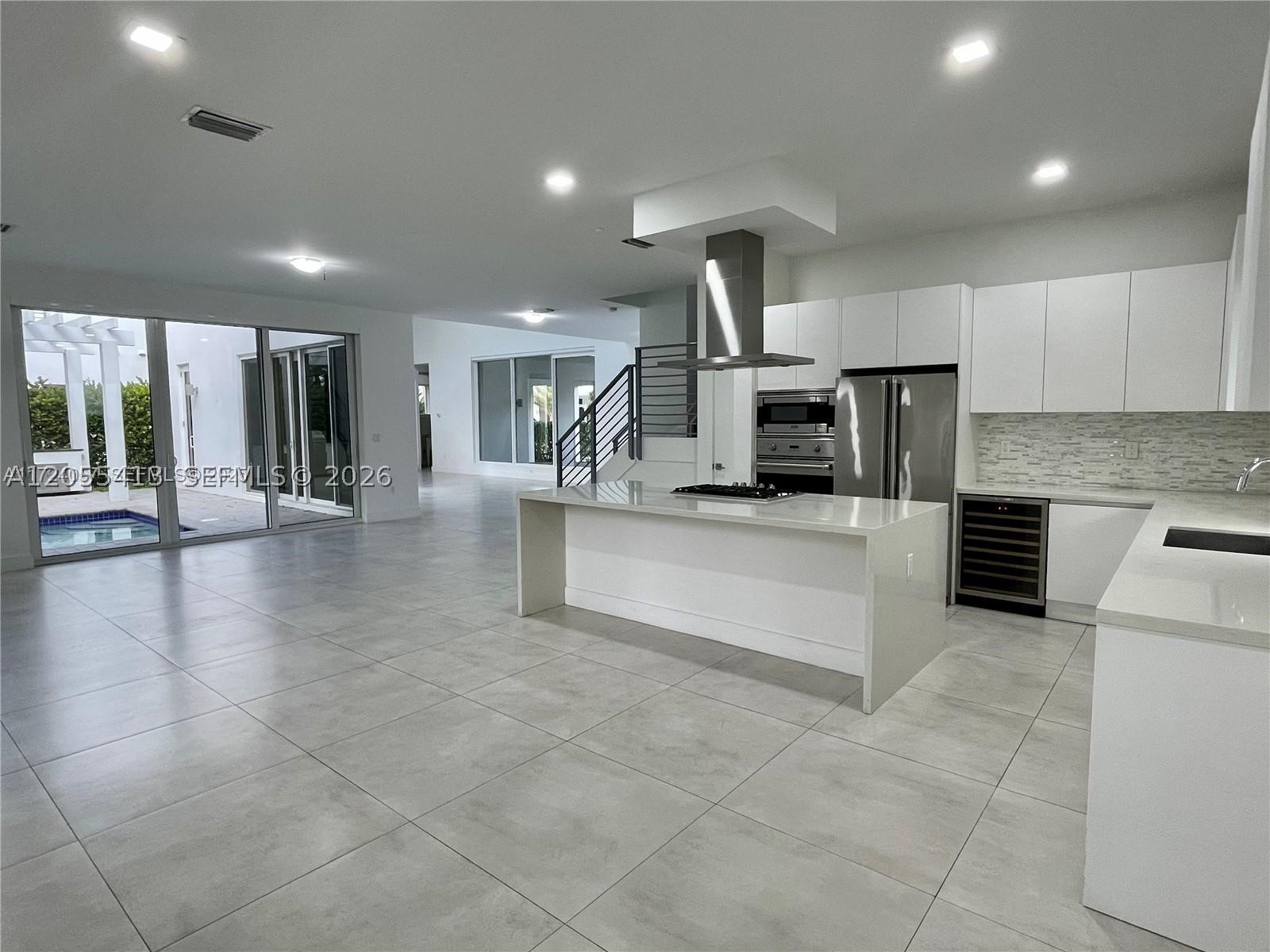 10250 NW 74th Ter #0, Doral FL 33178