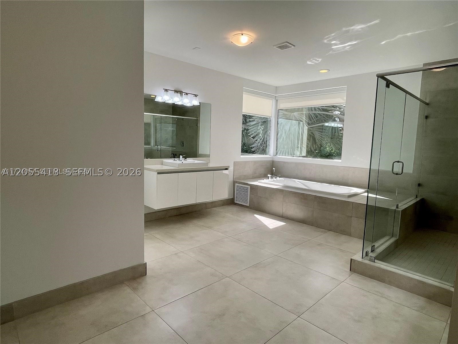 10250 NW 74th Ter #0, Doral FL 33178