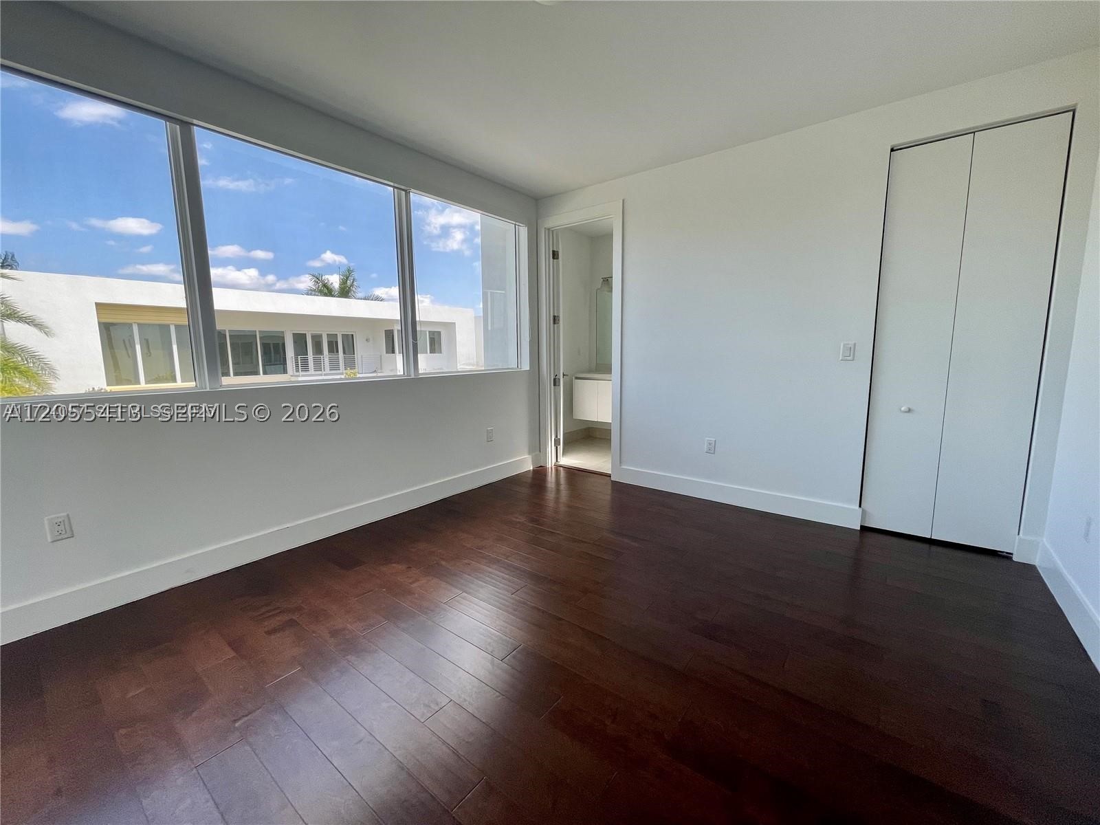 10250 NW 74th Ter #0, Doral FL 33178