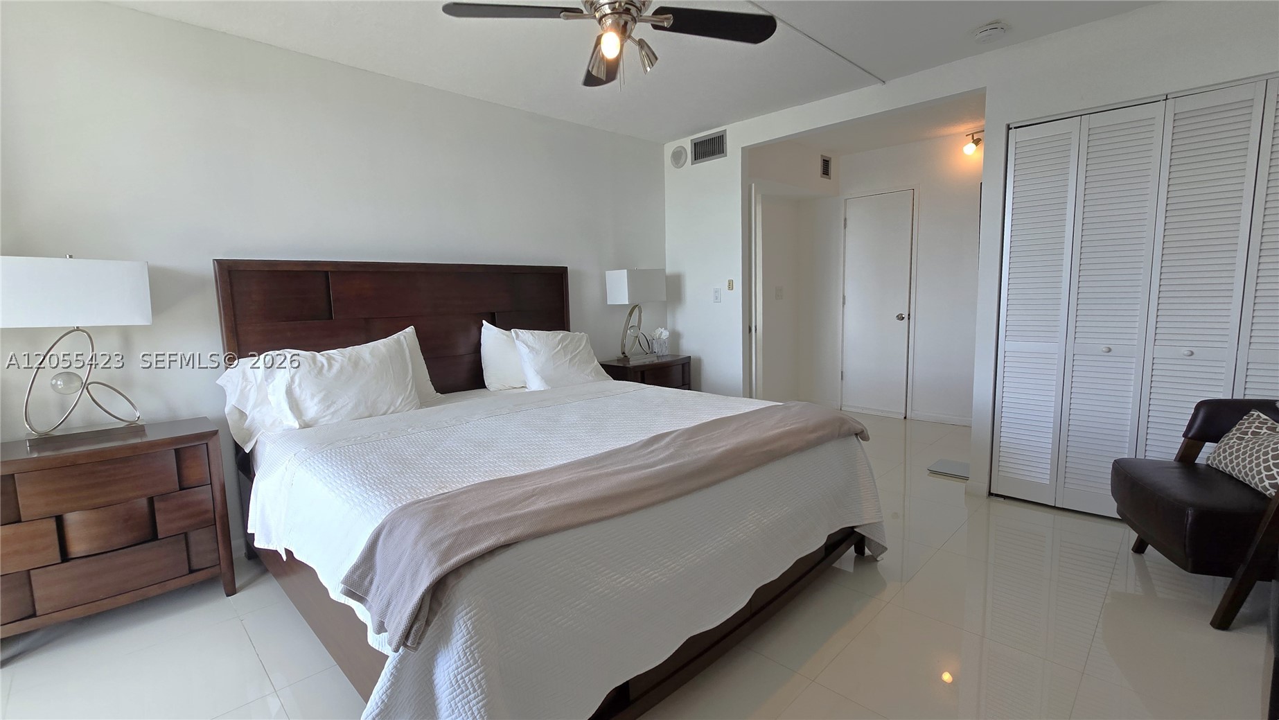 3731 N Country Club Dr #1825, Aventura FL 33180