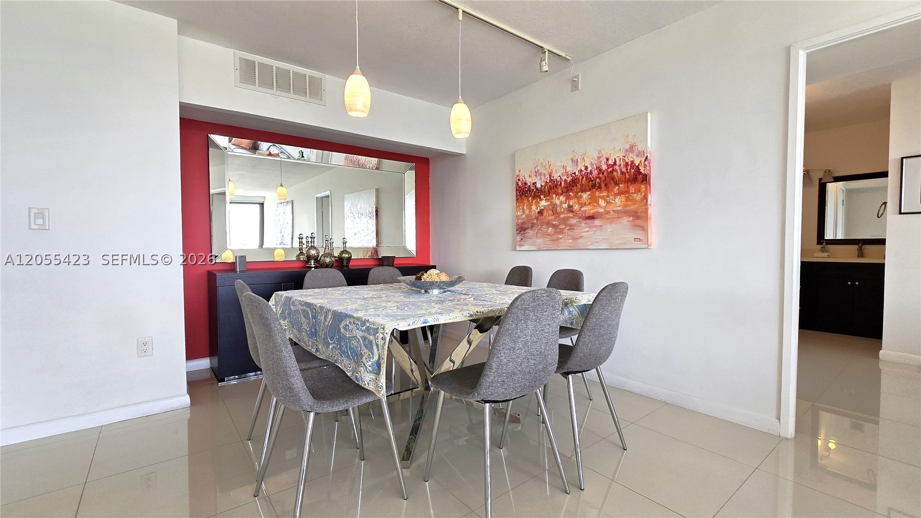 3731 N Country Club Dr #1825, Aventura FL 33180