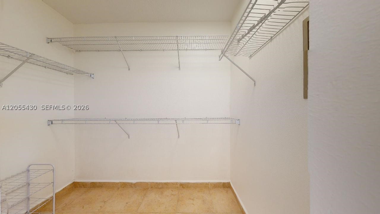 323 SW 36Ave #323, Miami FL 33135