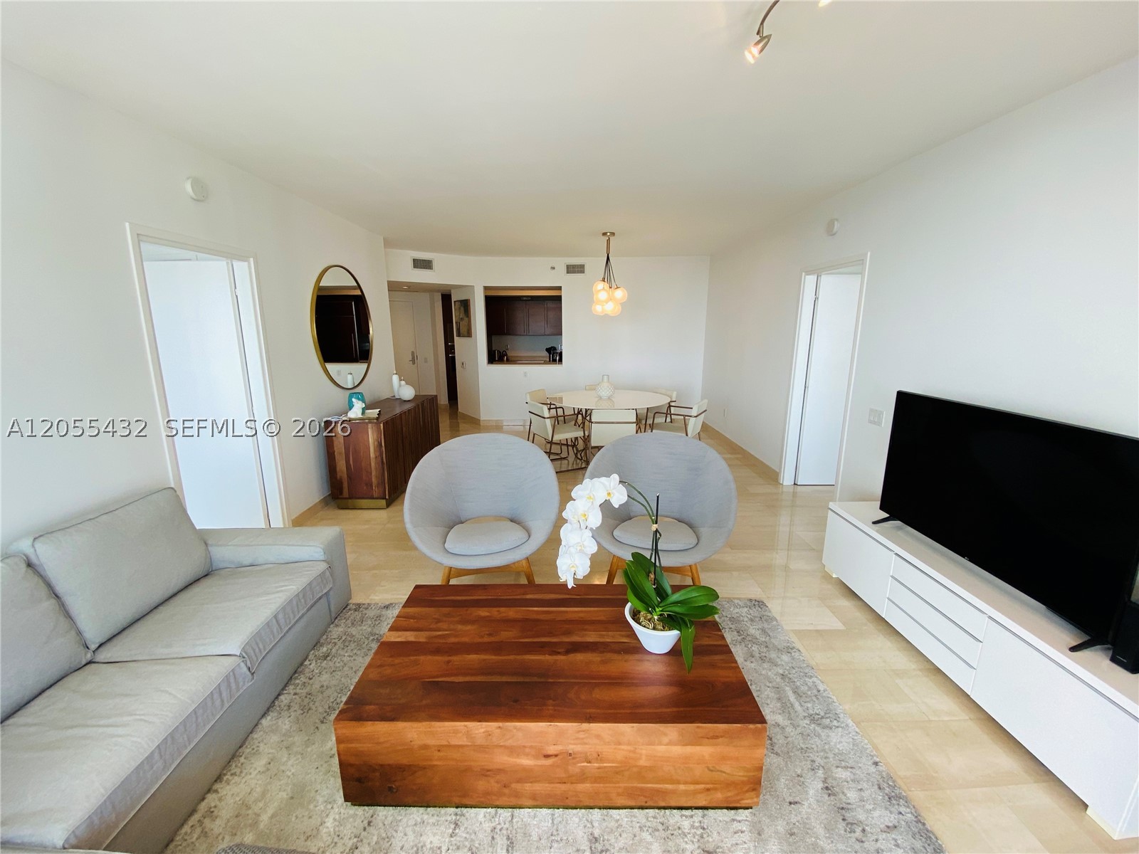 450 Alton Rd #1406, Miami Beach FL 33139